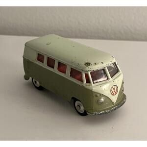 1960s CORGI TOYS 434 Volkswagen VW Kombi Bus - Made In GT. BRITAIN